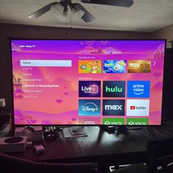 65" 4K Roku Smart Tv