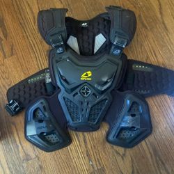 adult/teen medium riding chest protector