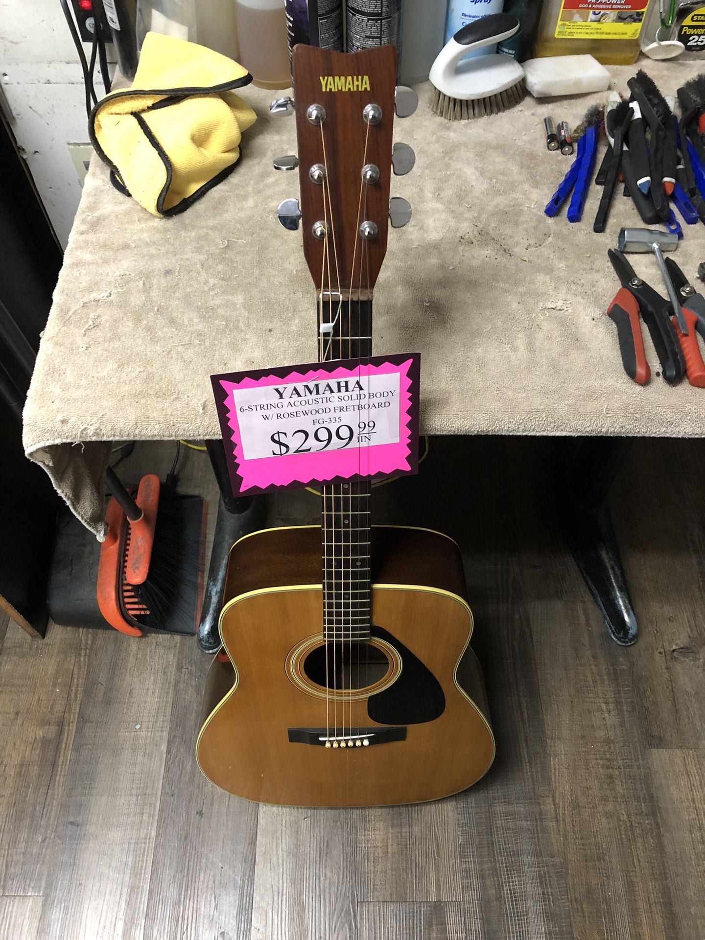 1003 Yamaha 6-string Acoustic Guitar FG-(contact info removed)76 