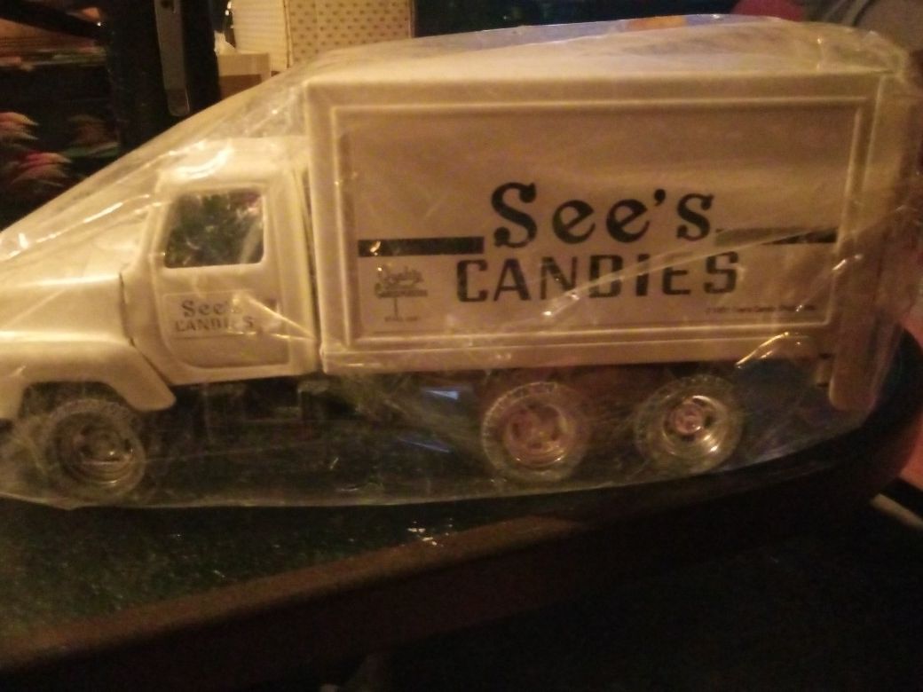 See's candy truck cerca 1987 with candy still inside unopened