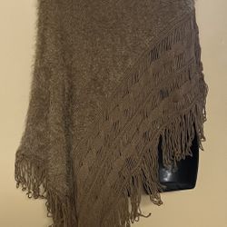 Love Stitch Brown Poncho One Size