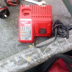 Milwaukee Multiple Charging Base 