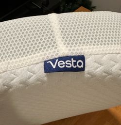 Vesta MintZen™ Silicone Pillow – Brand New