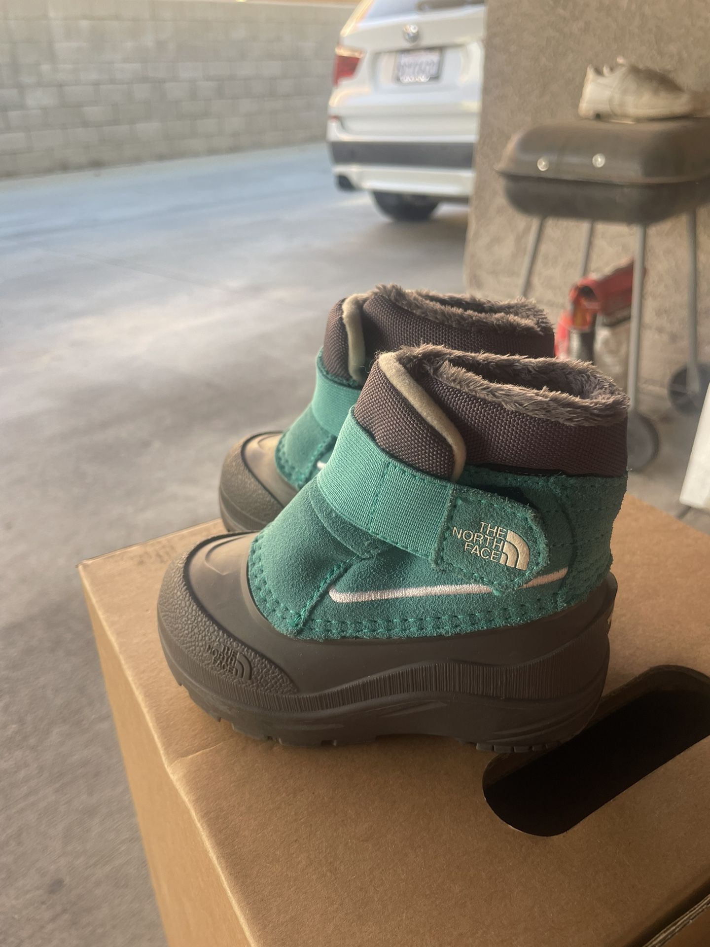 North face Snow Boots