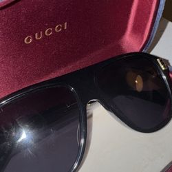 Gucci Aviator Shades Black 