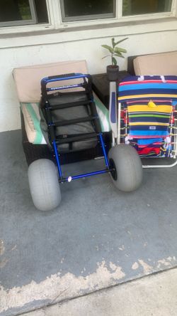 Beach cart and chair like new