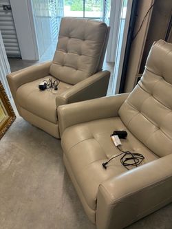 Two Dashwood leather power recliners