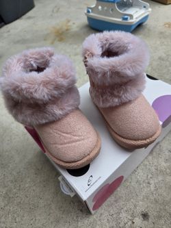 Girl Shoe Size 4