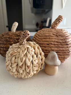 Fall centerpiece decor