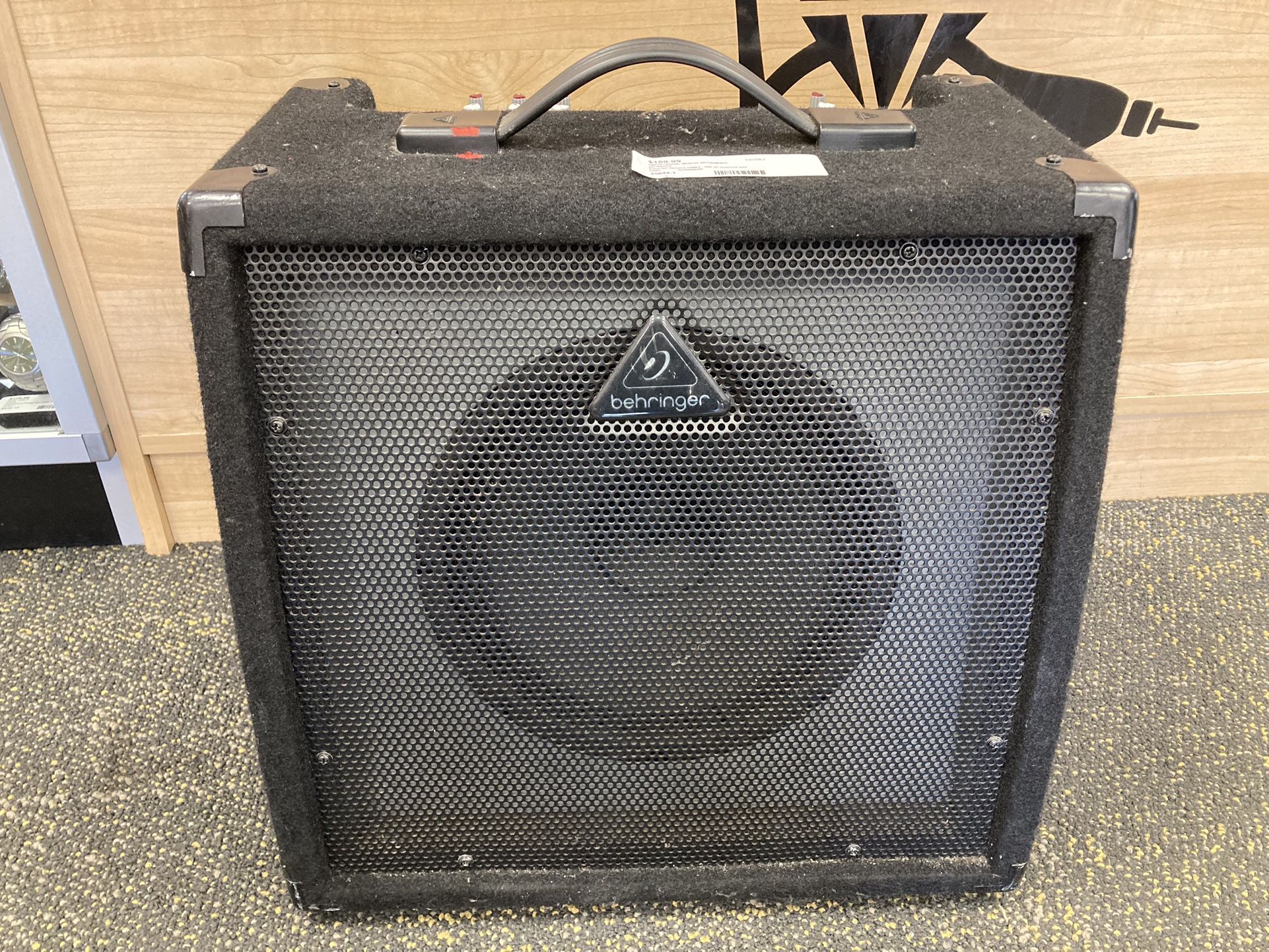 Behringer Ultratone K450FX - 45W 10" Keyboard Amp