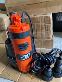 Submersible water pump