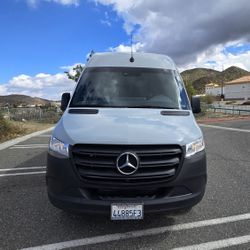 2021 Mercedes-Benz Sprinter 2500