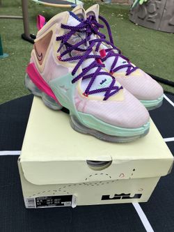LEBRON XIX Shoes