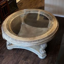 Matching Center Table And End Table 
