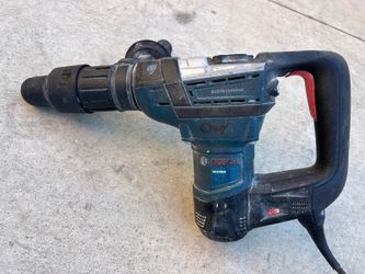 Bosch hammer RH540m good condition asking $275