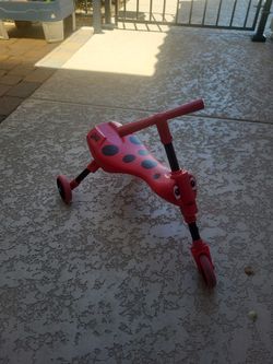 Ride on tricycle for toddler