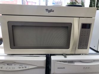 Whirlpool LIKE NEW Under Cabinet Microwave Oven! Warranty!