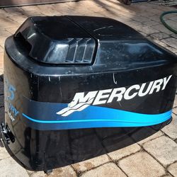 Mercury 135HP Outboard Cowling For Boat Motor. Excellent Condition.