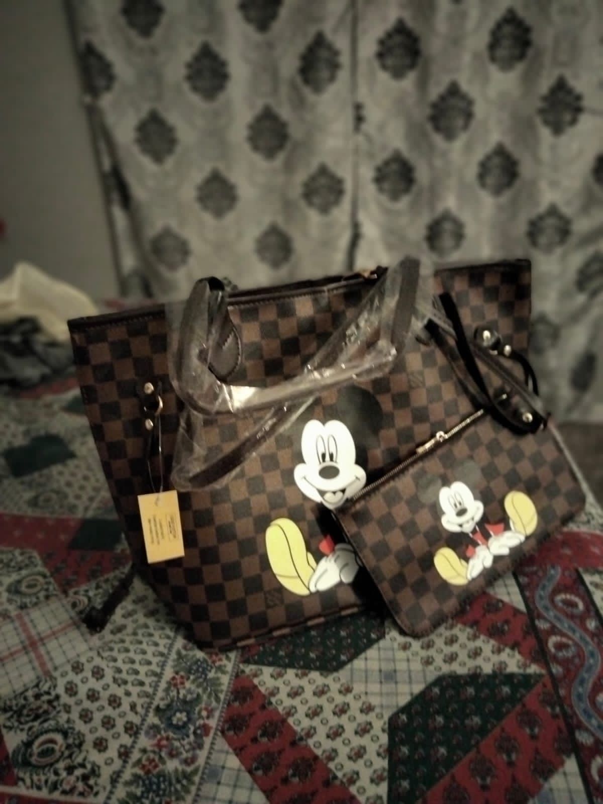 Louis Vuitton Soft Lockit Handbag for Sale in Jupiter Inlet, FL - OfferUp