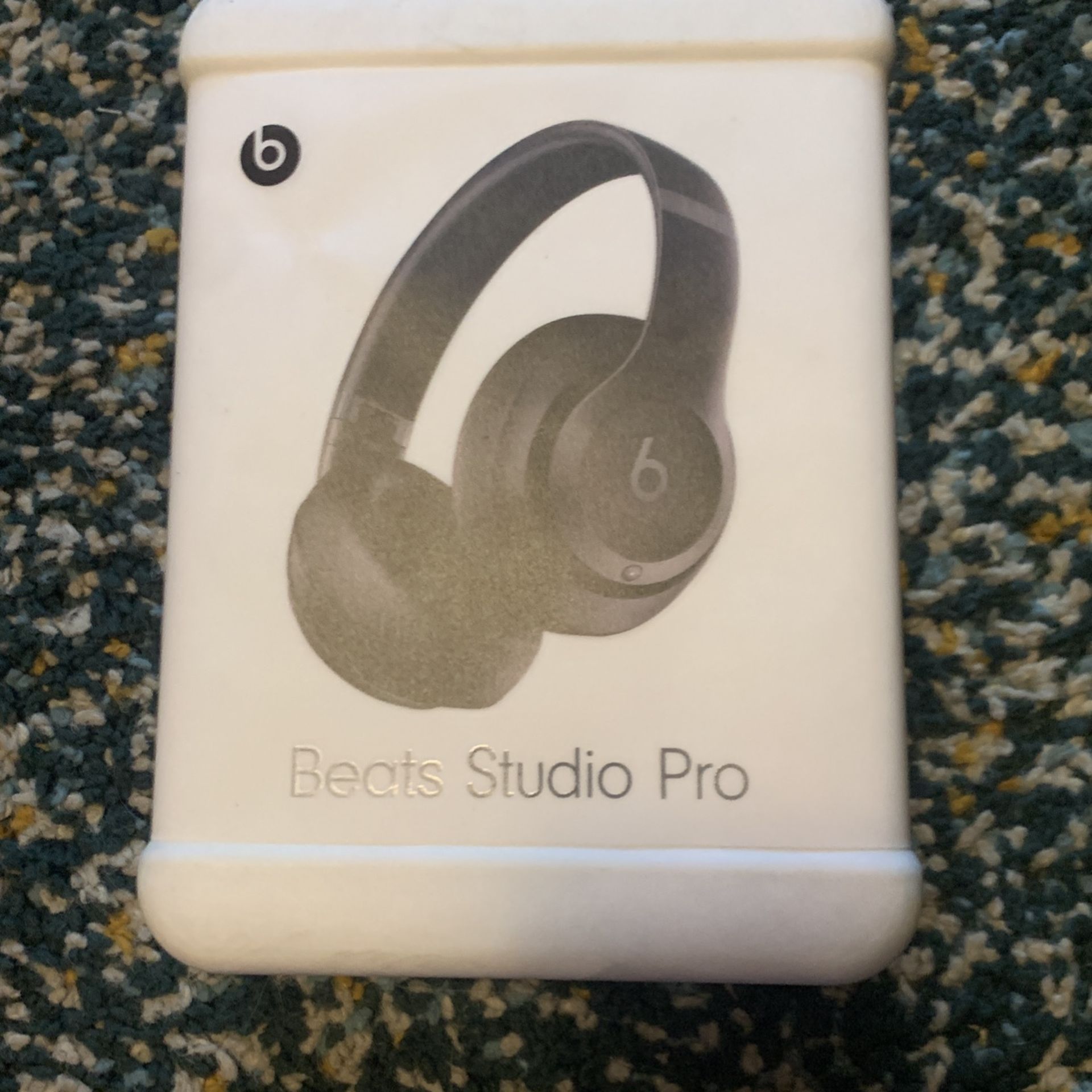  BEATS STUDIO PRO