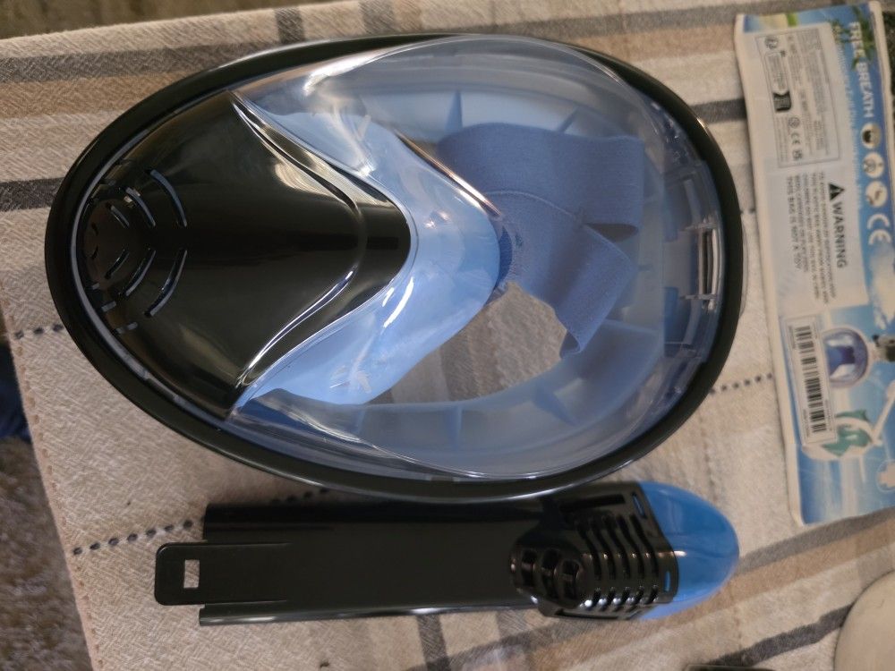 Snorkel Mask