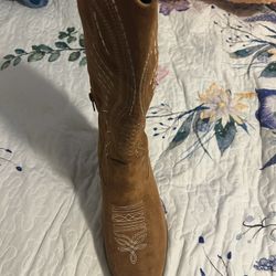 Woman’s Boots