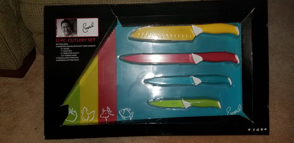 NEW IN BOX EMERIL LAGASSE'S 12PC CUTLERY SET. PICK UP