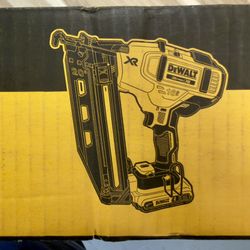 Dewalt Battery Finish Nailer