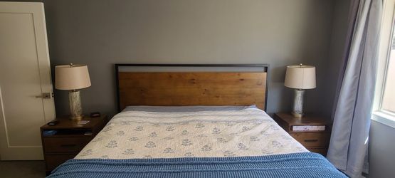 Bedroom set