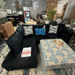Brand New Black Sectional Sofa 