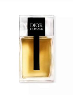DIOR
Homme Eau de Toilette Spray, 3.4-oz