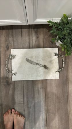 White Orchid Cheese Board With knife