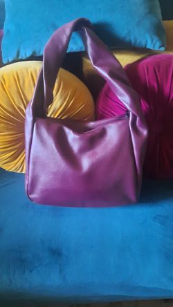 New Kohls Handbag - Purple