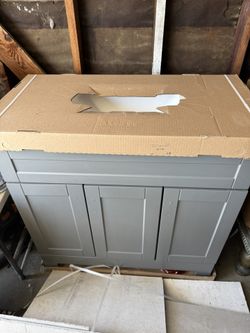 New 36” Bathroom Vanity With Sink