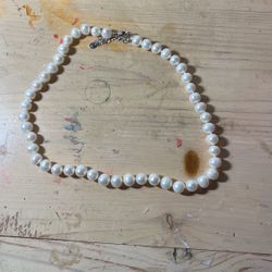 Real pearl necklace