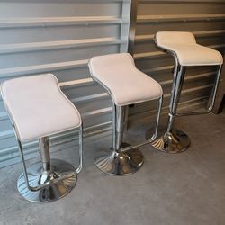 White adjustable stools