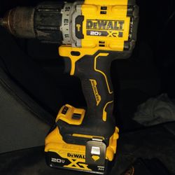 DEWALT DCD805 20V MAX Hammer Drill, 1/2",Cordless Brushless  ( Tool Only)