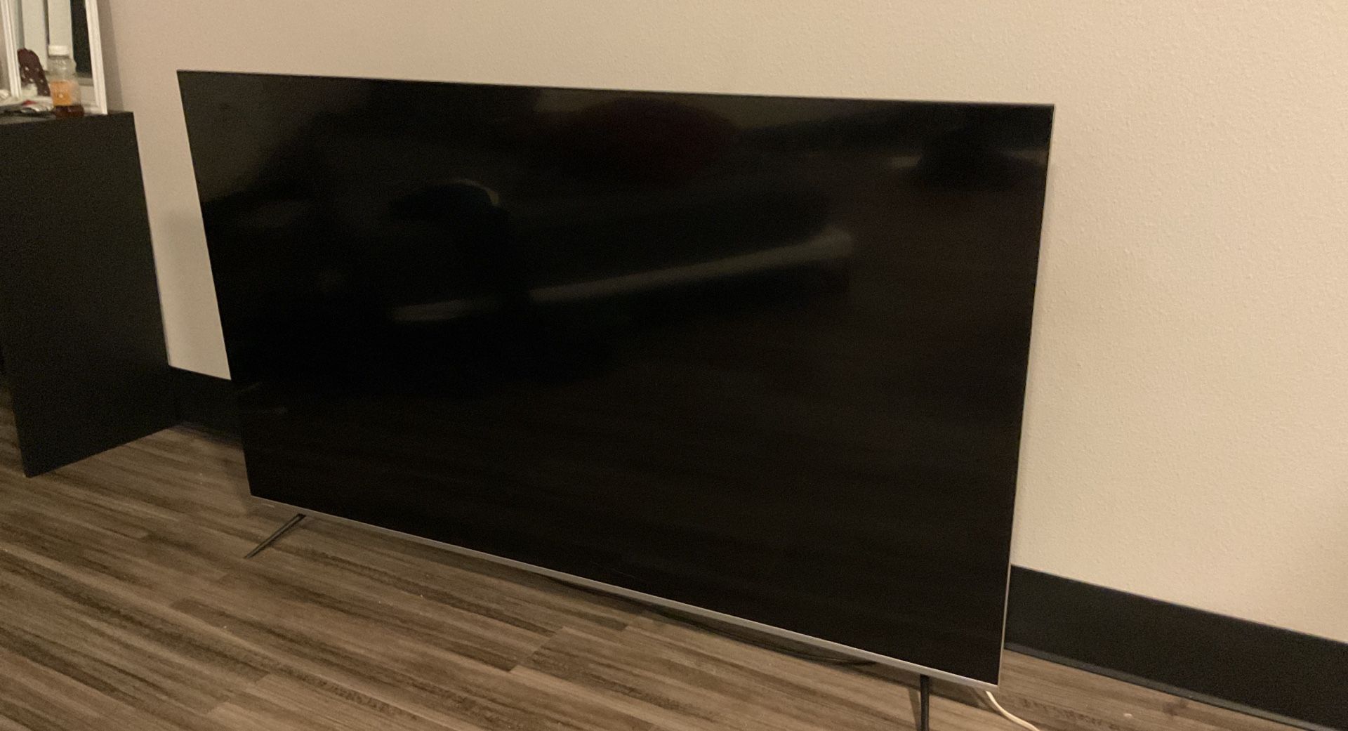 65 Inch Vizio Smart HD TV (black)