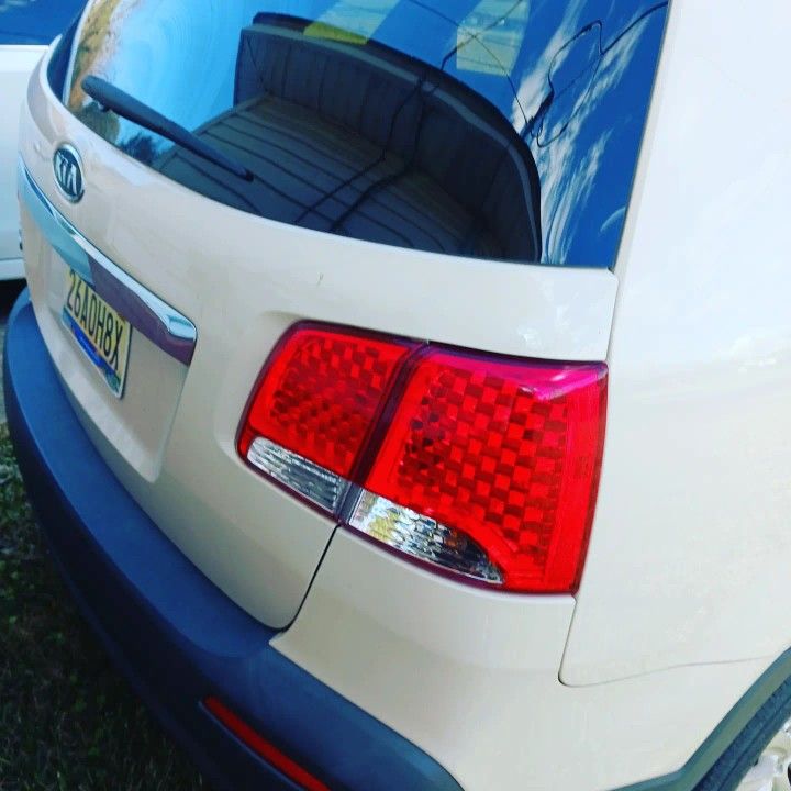 2011 KIA Sorento