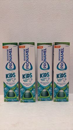 Sensodyne Pronamel Kids Bubble Twist Toothpaste Bundle Set