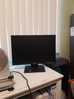 acer Computer Monitor 21 Inchs Excellent Condition. 