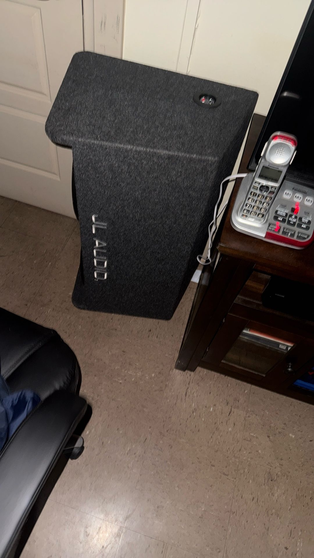 Subwoofers And Amplifier