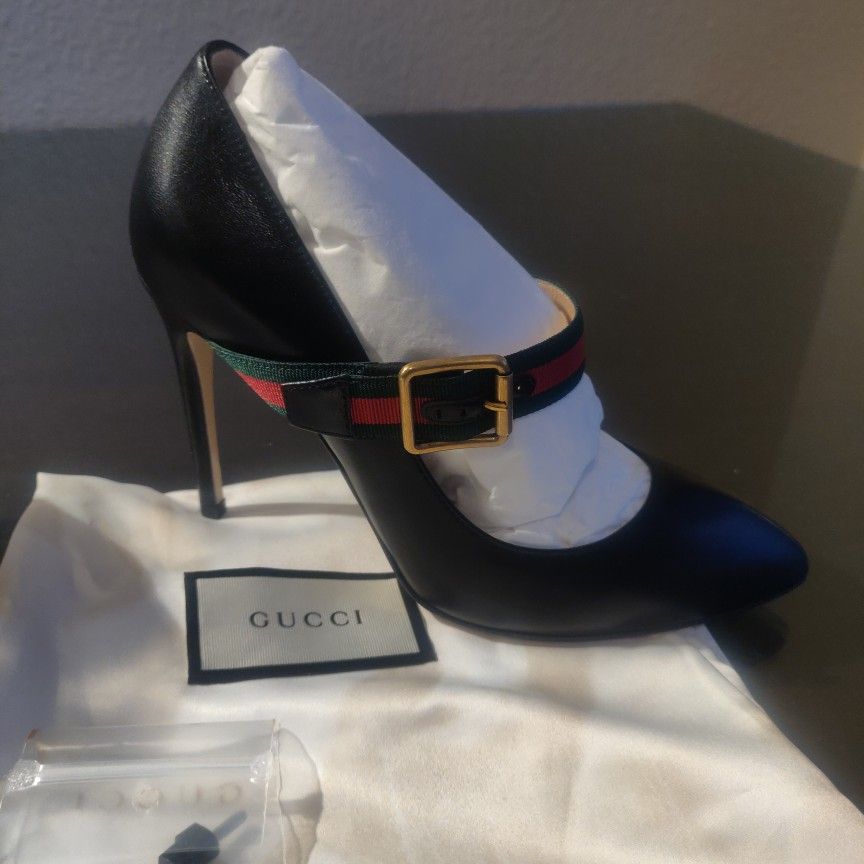 Gucci π  Heels (Brand New Never Worn) OBO