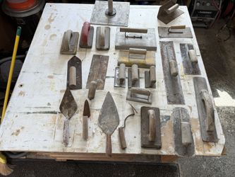 Assorted Concrete And Masonry, Finish Tools