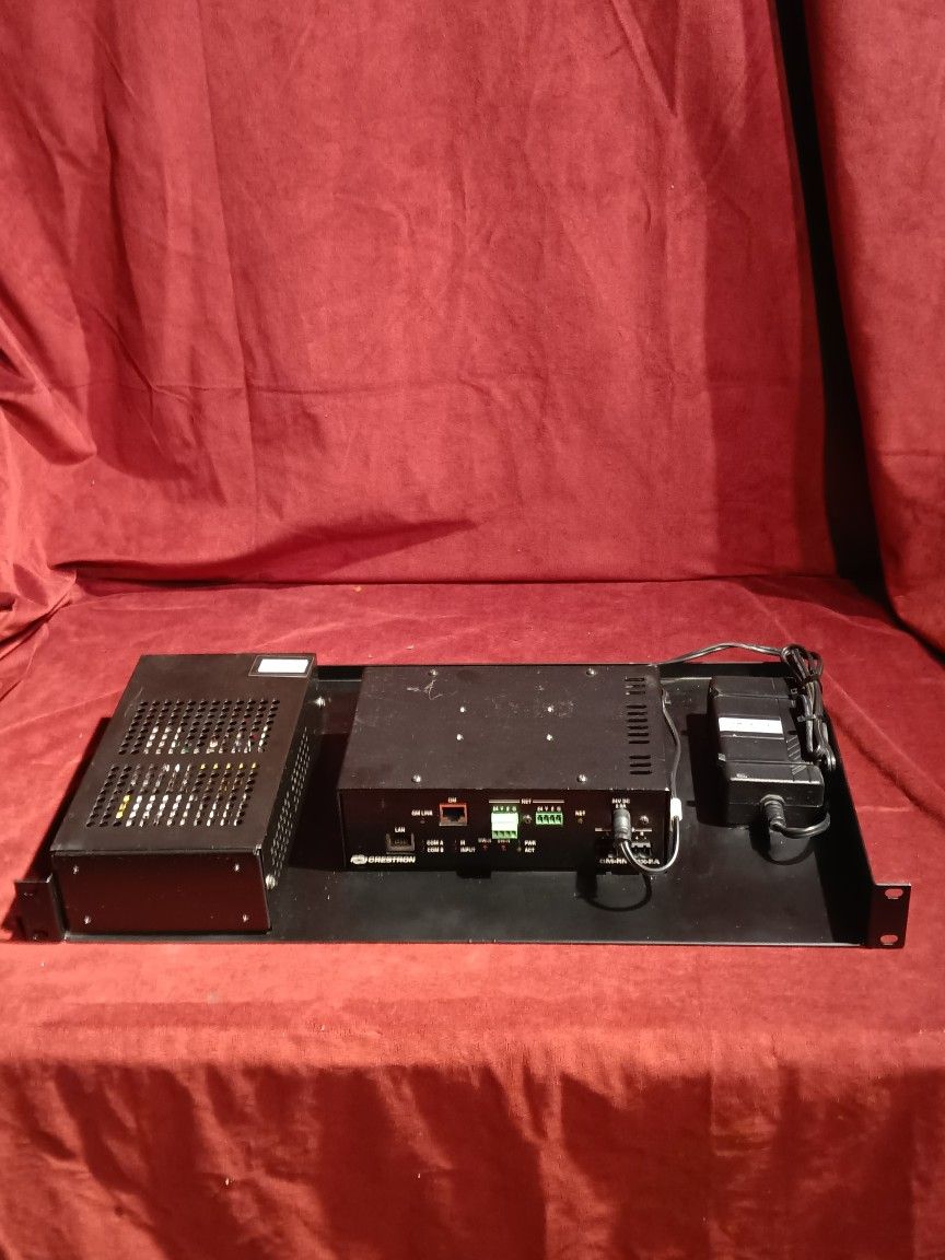 crestron. QM RMCRX Room Media Controller and QuickMedia Receiver