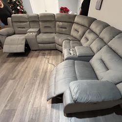 Brand New Plush Reclining Smooth Fabric Sectional Sofa 