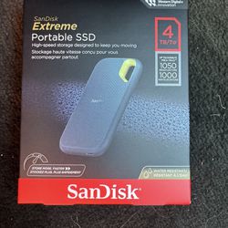 SanDisk 4TB Extreme Portable SSD - Up to 1050MB/s, USB-C, USB 3.2 Gen 2, IP65 Water and dust Resistance, Updated Firmware, Monterey 