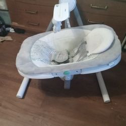 Ingenuity Electric Baby Swing. Plays Music Sounds, 6 Speeds And Timer