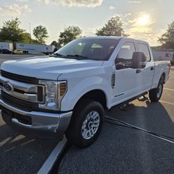 2018 Ford F250 XLT 