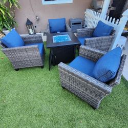 New Fire Pit Patio Set/ Outdoor Furniture/ Conversation Set 